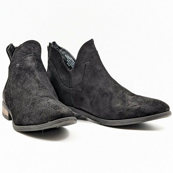 Born Women Arula Distressed Black Suede Western ankle boots size 6M NEW - Picture 1 of 9